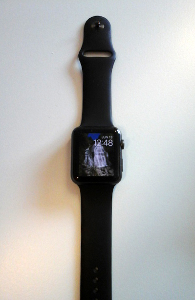 Display on connected watch