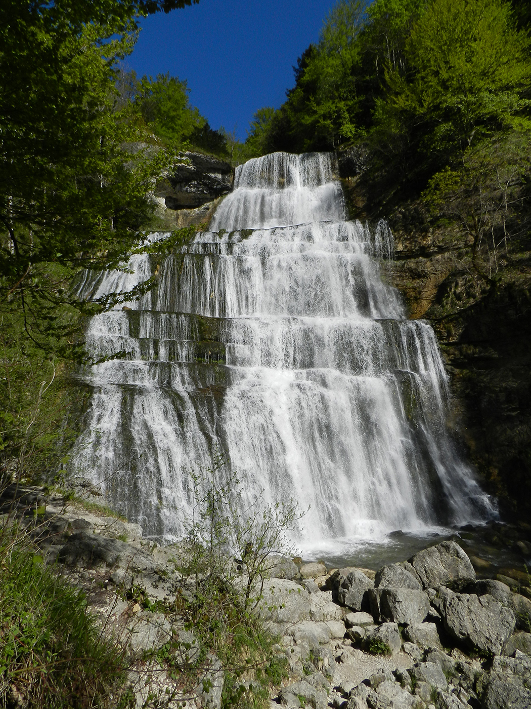 Original image of the Éventail waterfall