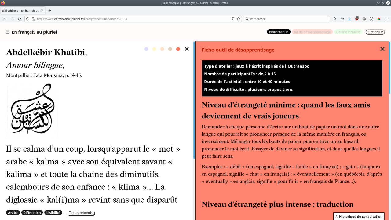 Double page confrontant un texte de la bibliothèque et une fiche-outil du kit de désapprentissage